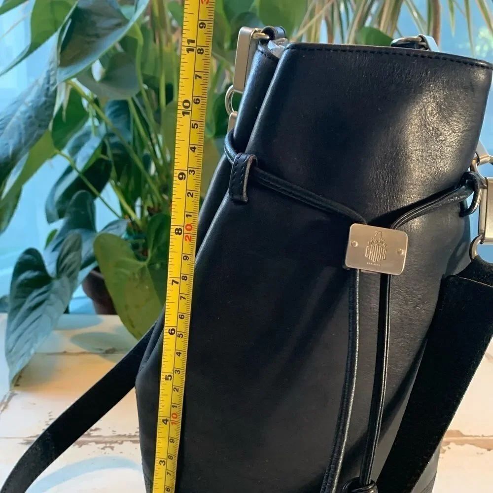 Vintage Mark Cross New York Black leather Crossbody purse - Picture 4 of 14